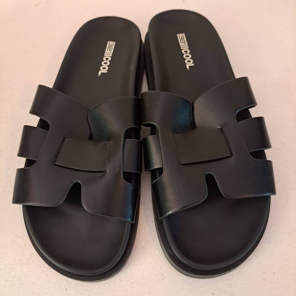 32 Degrees Black Slide Sandals - Picture 4 of 14